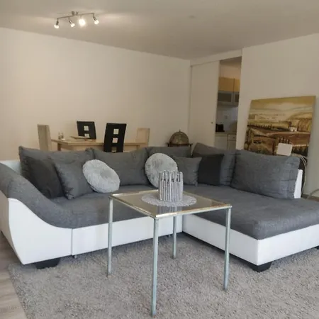 Ruhige Ferienwohnung Am Herzzentrum